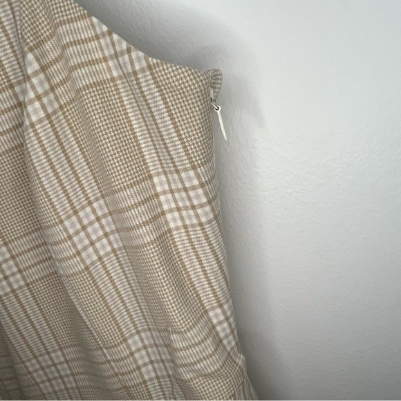 Aritzia Wilfred Beige/Tan Plaid Isabelle Mini Dress - Picture 4 of 8